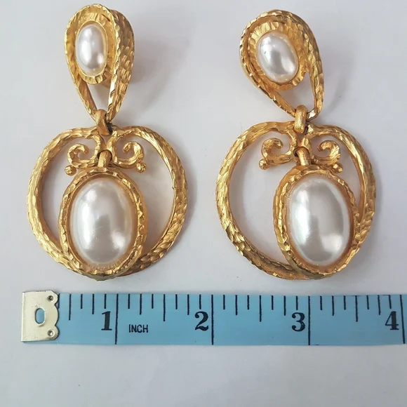 Earrings - Picture 3 of 6